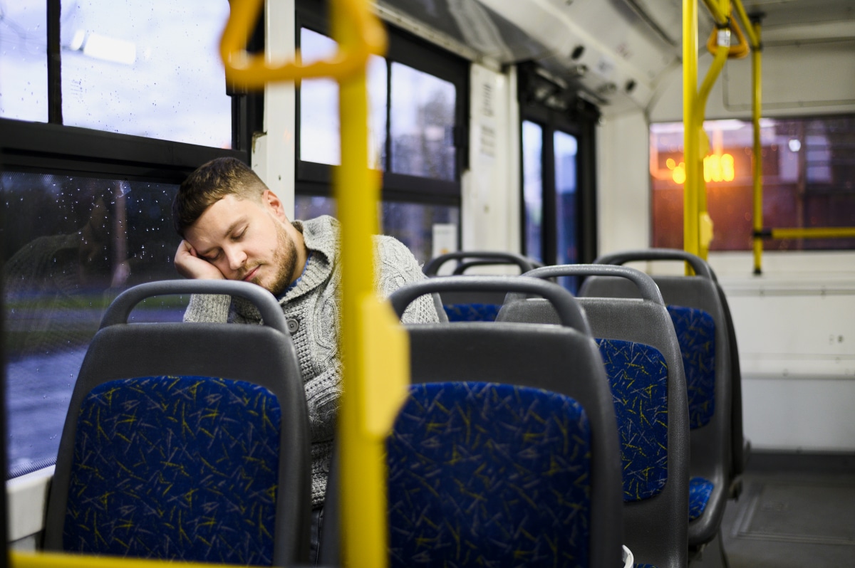 Подробнее о статье Киберпсихологи ННГУ выяснили, что сонливым людям труднее засыпать вечером